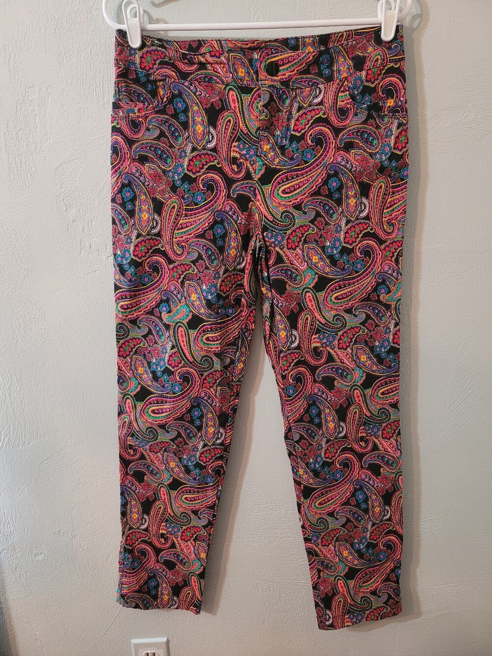 Attyre Unique Colorful Hippie Pants! Size 10 New Without Tag!